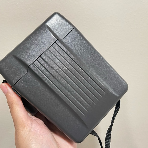 Polaroid Instant - Picture 3 of 9